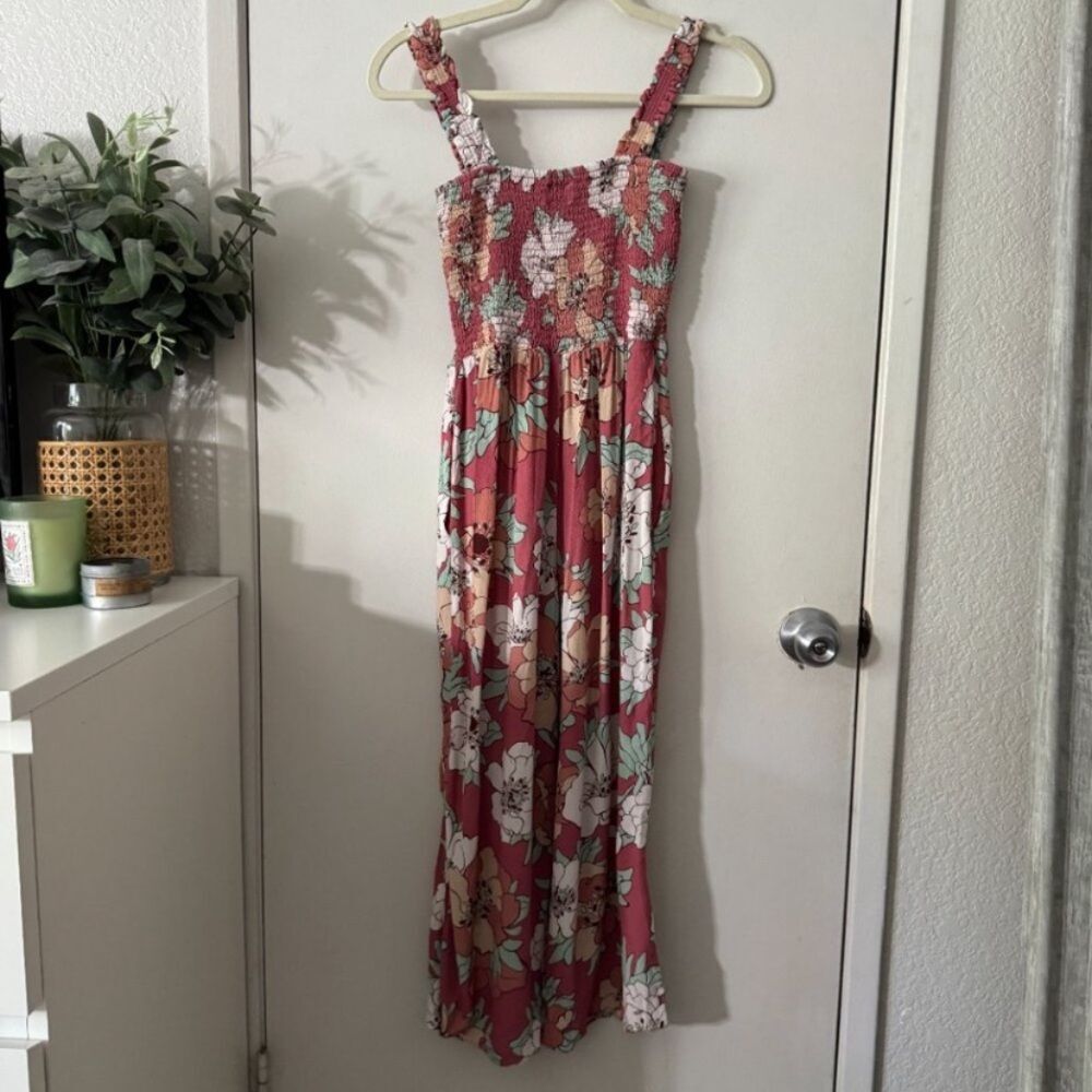 ARITZIA WILFRED Chianti Jumpsuit Wrm Sna Rd/Subtle Mint Floral Rose medium Pink - Picture 3 of 9